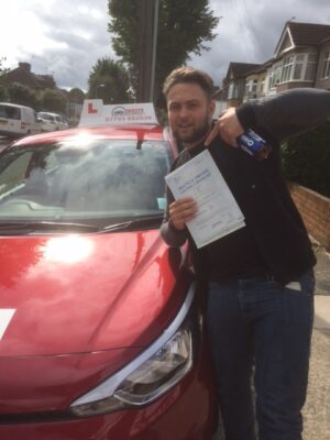 Driving School Gidea Park Ross Passes 1st Time